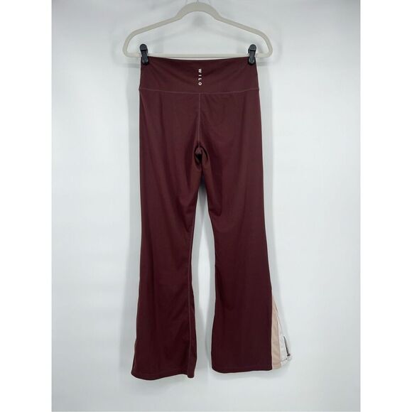 WILO the Label Women's Burgundy Activewear Stretch Ankle Flare Pants Size Medium - Picture 2 of 9
